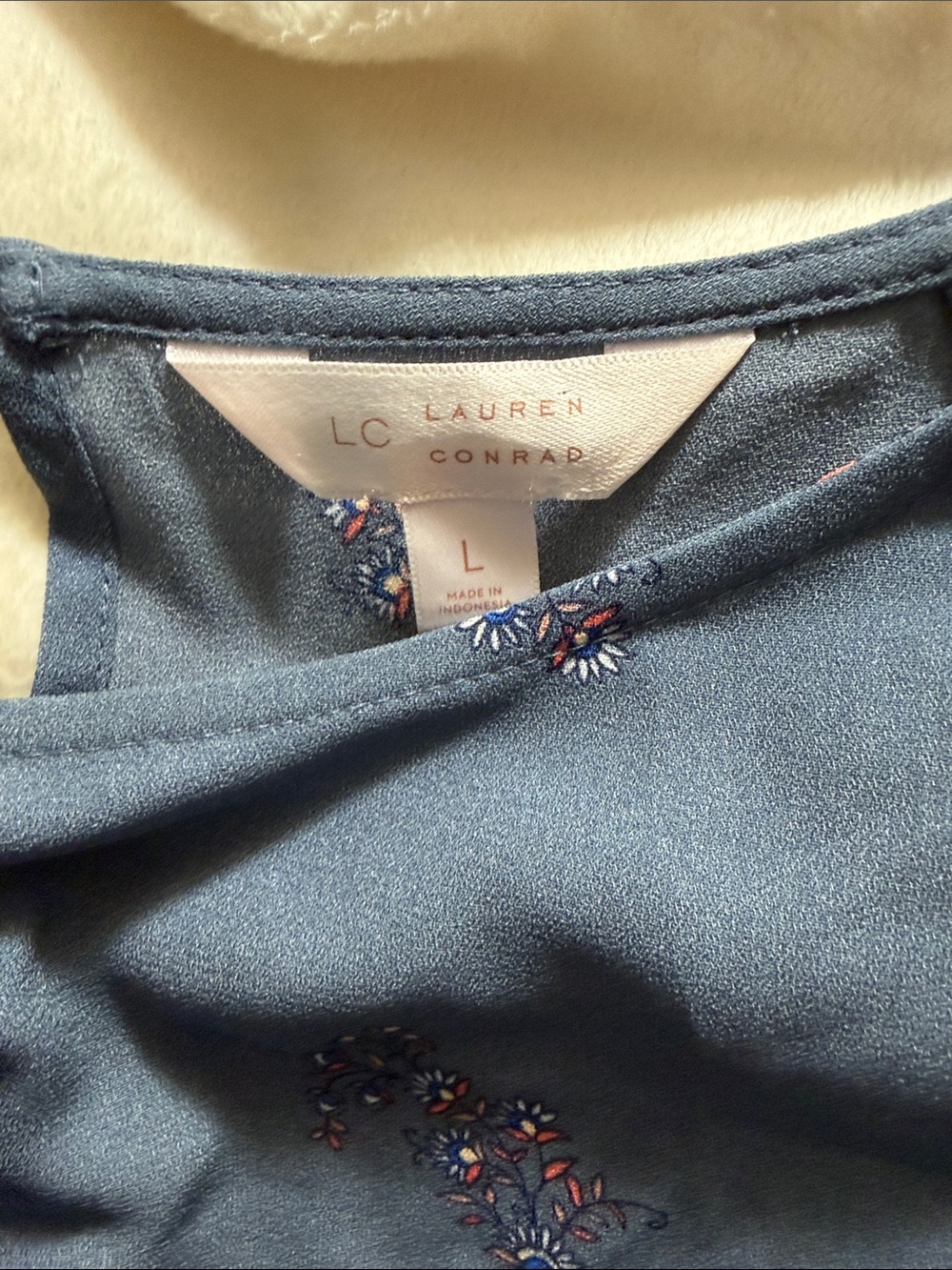 Jeans Subcategory Classification - Picture 2 of 2